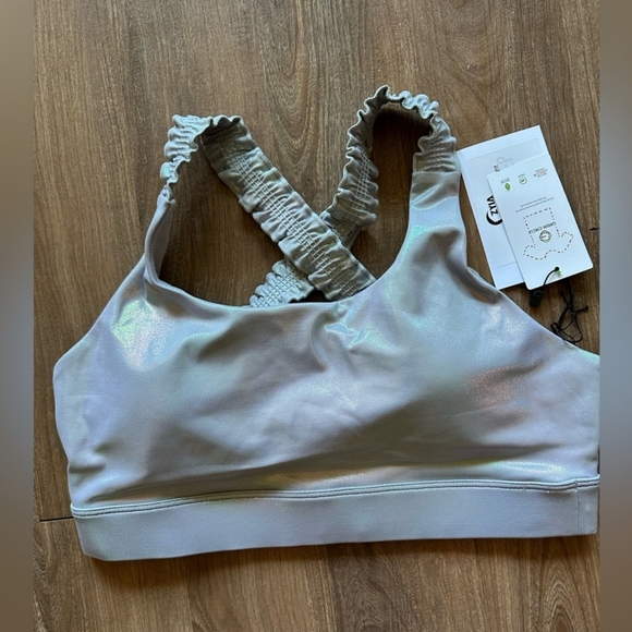 Zyia Gray Metallic Plus Light n Tight Ruffle Bra - Picture 3 of 5